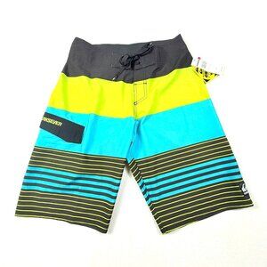 Quiksilver Men's 4-Way Stretch Striped Boardshorts Size 29 - NWT
